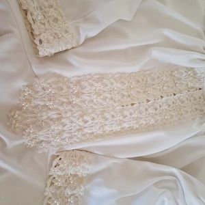 Vintage key hole wedding dress w/ hood and train.